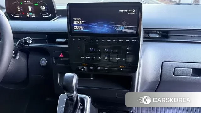 Hyundai Staria 2022 Серый из Кореи, фото 2