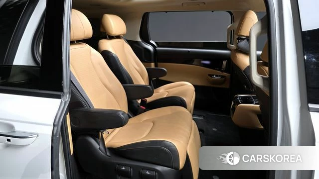 Kia Carnival 4th generation 2022 Белый из Кореи, фото 2