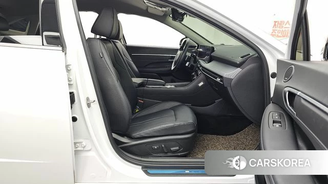 Hyundai Sonata D Edge (DN8) 2023 Белый из Кореи, фото 2
