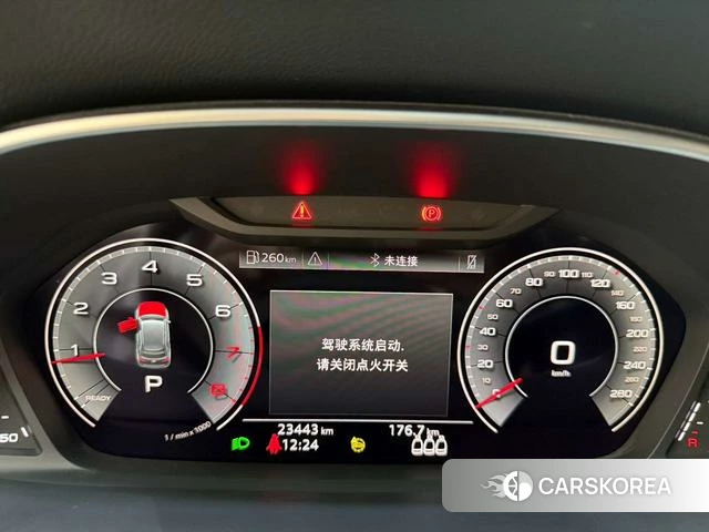 Audi Q3 2023 Белый из Китая, фото 2