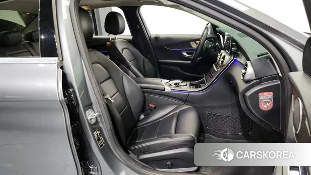 Mercedes-Benz C-Class W205 2019 Серый из Кореи, фото 2