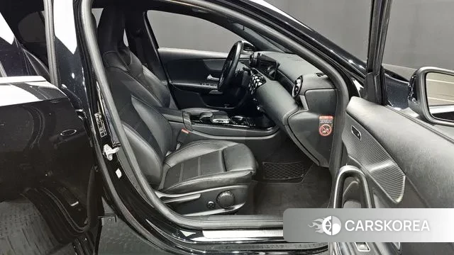 Mercedes-Benz A-Class W177 2019 Черный из Кореи, фото 2