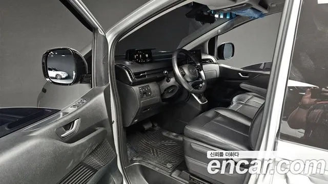 Hyundai Staria 2021 Серебряный из Кореи, фото 2