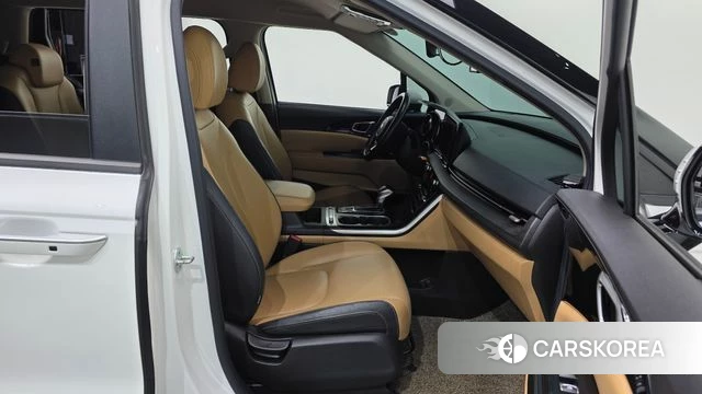 Kia Carnival 4th generation 2021 Белый из Кореи, фото 2