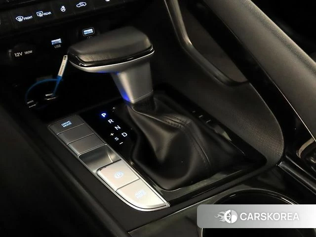 Hyundai Avante Hybrid (CN7) 2022 Белый из Кореи, фото 2