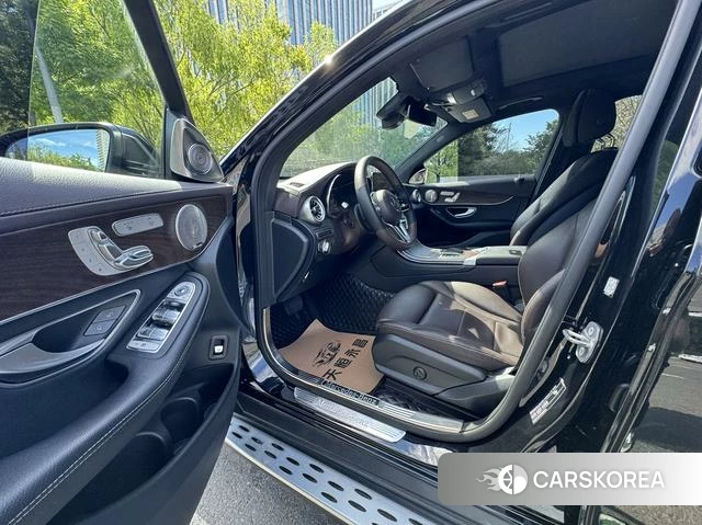 Mercedes-Benz GLC 2022 Черный из Китая, фото 2