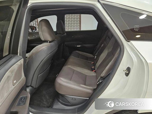 Lexus RX350h 5th generation 2024 Жемчужный цвет из Кореи, фото 2