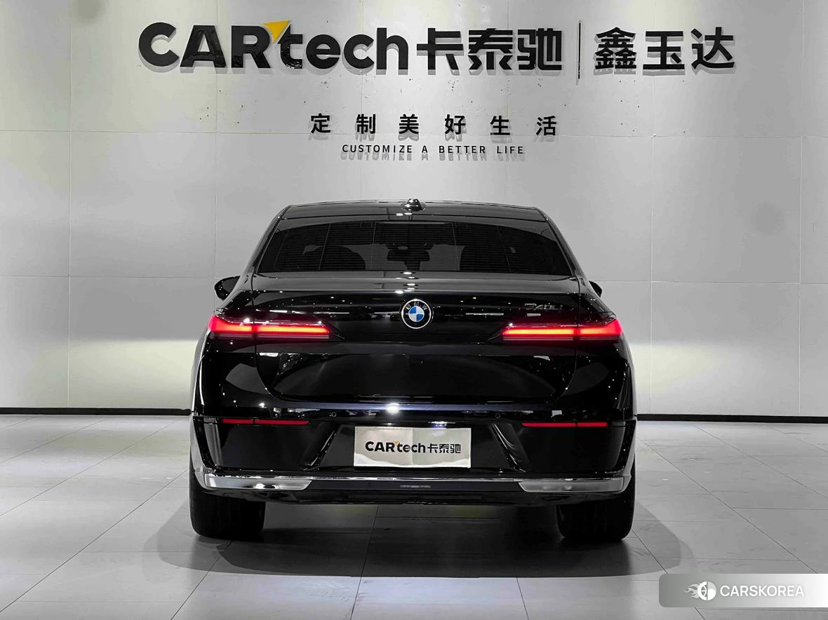 BMW 7 series 2025 Черный из Китая, фото 2