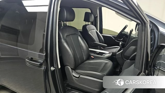 Hyundai Staria 2022 Серый из Кореи, фото 2