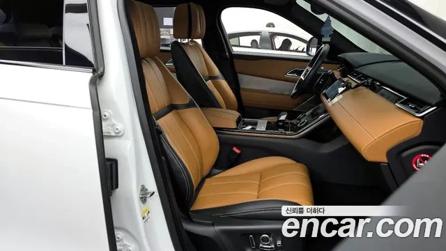 Land Rover Range Rover Velar 2021 Белый из Кореи, фото 2