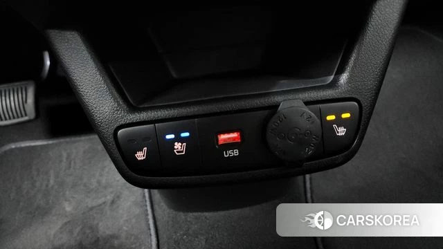 Kia The New Kia Ray 2023 Черный из Кореи, фото 2