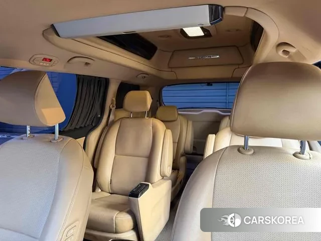 Kia The New Carnival 2019 Черный из Кореи, фото 2
