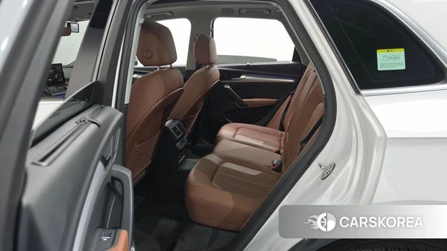 Audi Q5 (FY) 2022 Белый из Кореи, фото 2
