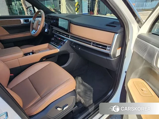 Hyundai Santa Fe (MX5) 2024 Белый из Кореи, фото 2