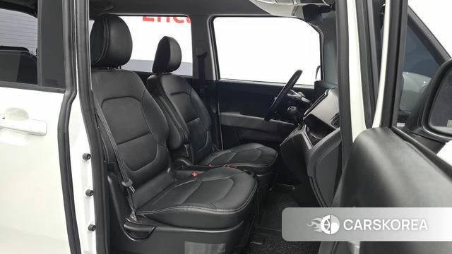 Kia The New Kia Ray 2023 Белый из Кореи, фото 2