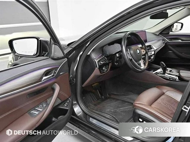 BMW 5 Series (G30) 2020 Серый из Кореи, фото 2