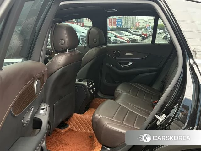 Mercedes-Benz GLC 2021 Черный из Китая, фото 2