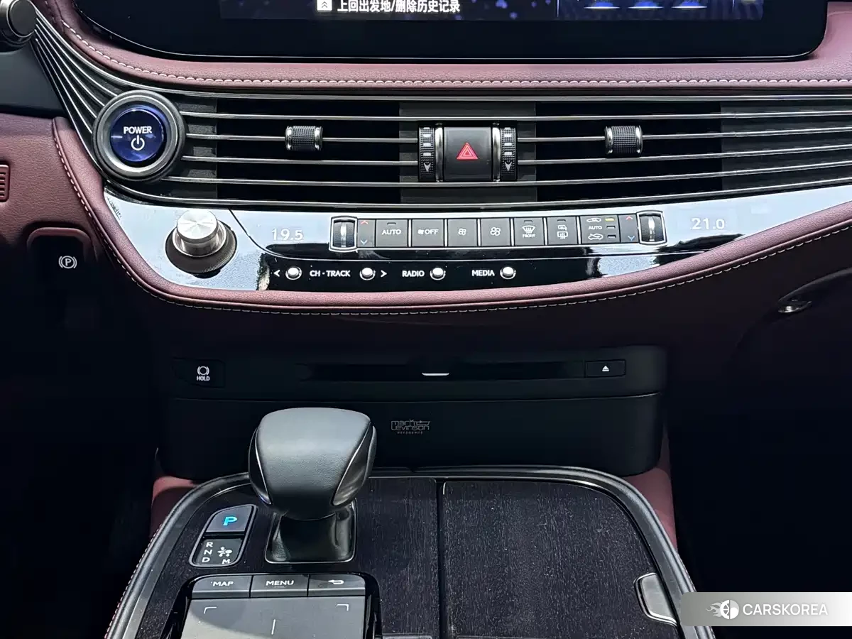 Lexus LS 2022 Черный из Китая, фото 2