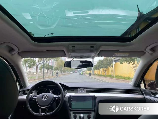 Volkswagen Magotan 2018 Черный из Китая, фото 2