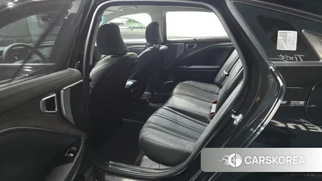 Kia K8 2023 Черный из Кореи, фото 2