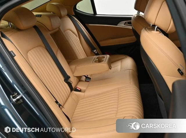 Genesis The New G70 2021 Синий из Кореи, фото 2