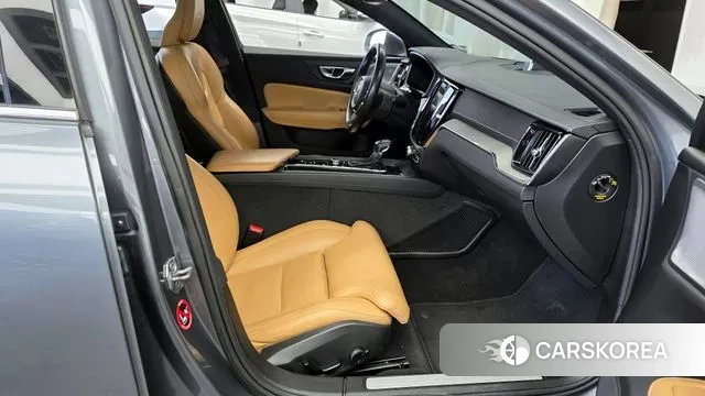 Volvo S60 3rd generation 2019 Серый из Кореи, фото 2