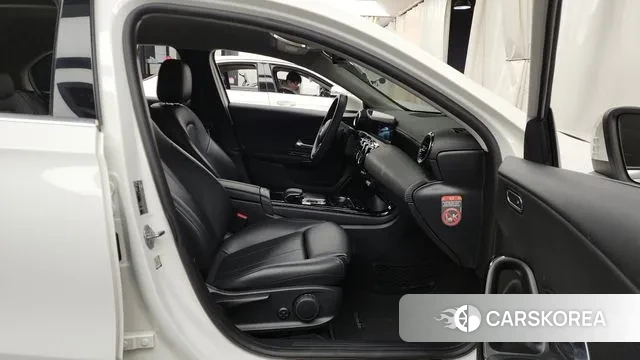 Mercedes-Benz A-Class W177 2020 Белый из Кореи, фото 2