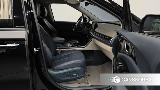 Kia Carnival 4th generation 2021 Черный из Кореи, фото 2