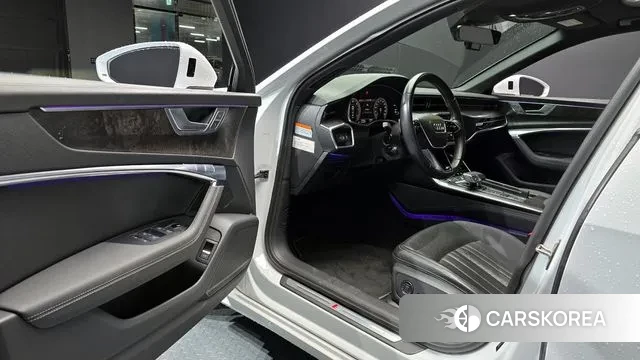 Audi A6 (C8) 2021 Белый из Кореи, фото 2