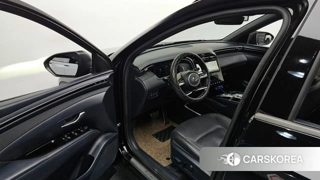 Hyundai Tucson (NX4) 2021 Черный из Кореи, фото 2