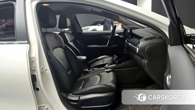 Kia Come New K3 2018 Белый из Кореи, фото 2