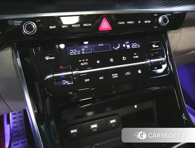 Kia Carnival 4th generation 2022 Белый из Кореи, фото 2