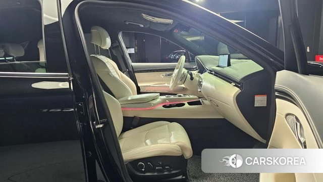 Genesis Electrified GV70 2022 Черный из Кореи, фото 2