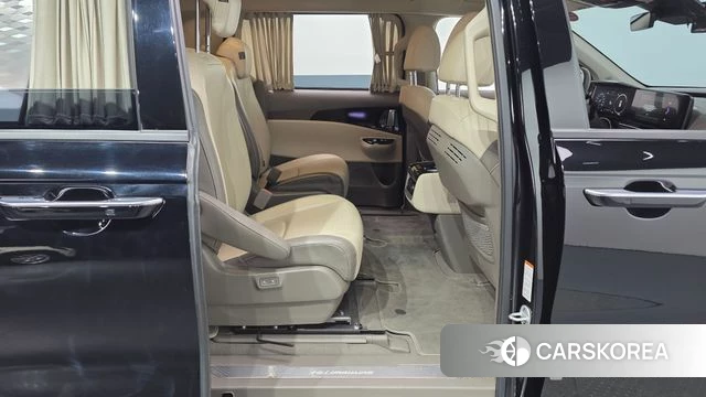 Kia Carnival 4th generation 2023 Черный из Кореи, фото 2