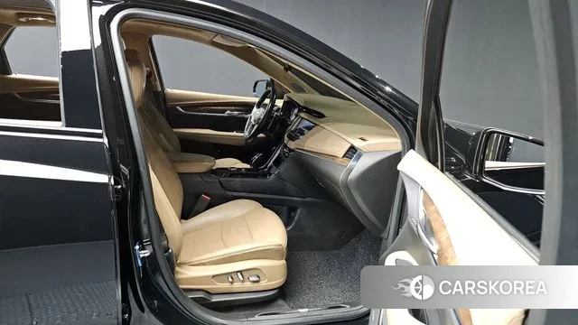Cadillac XT5 2022 Черный из Кореи, фото 2