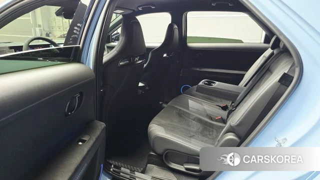 Hyundai Ionic 5 2025 Небесно-голубой из Кореи, фото 2