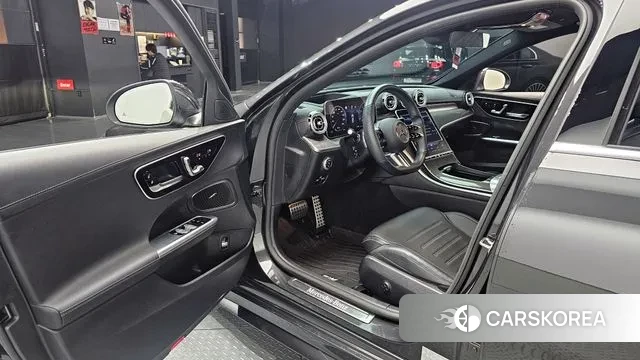 Mercedes-Benz C-Class W206 2022 Серый из Кореи, фото 2