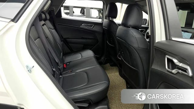 Kia Sportage 5th Generation 2022 Белый из Кореи, фото 2