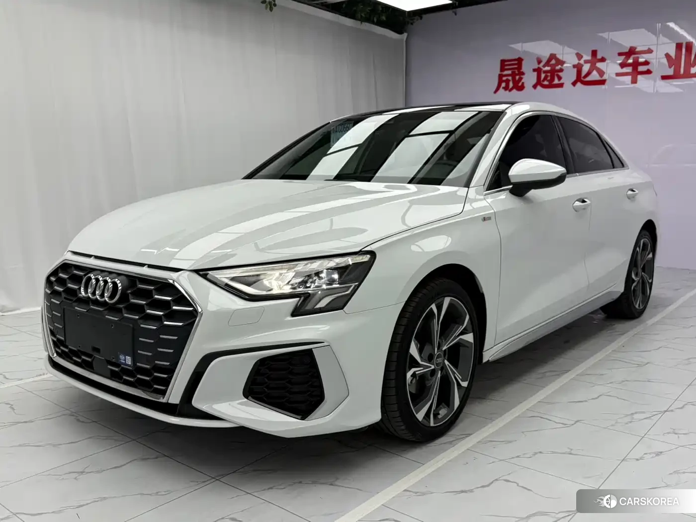 Audi A3 2022 Белый из Китая, фото 2