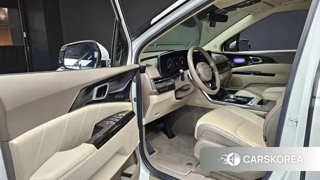 Kia Carnival 4th generation 2023 Белый из Кореи, фото 2