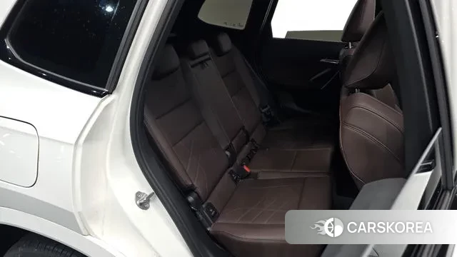 BMW X1 (U11) 2023 Белый из Кореи, фото 2