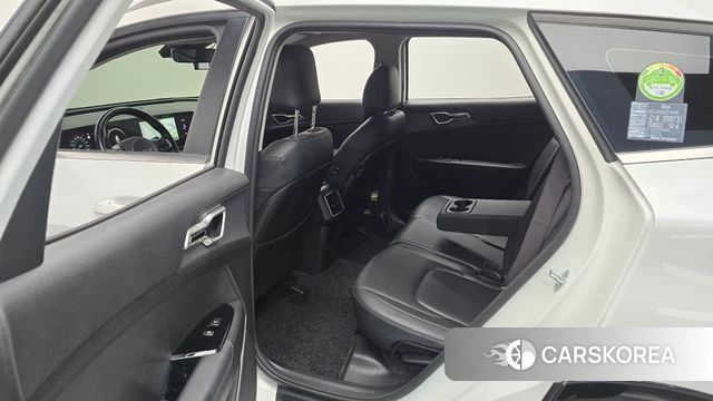 Kia Sportage 5th Generation 2022 Белый из Кореи, фото 2