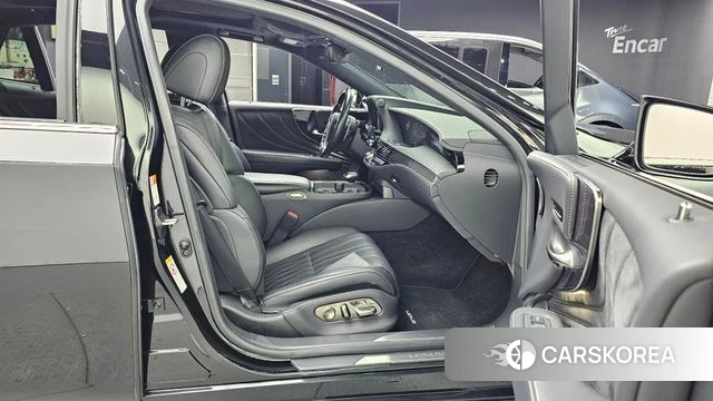Lexus LS500 5th generation 2018 Черный из Кореи, фото 2