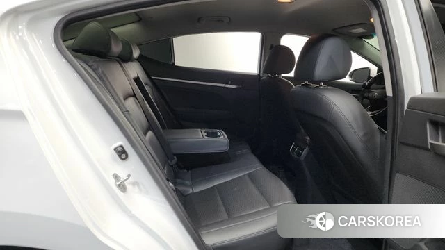 Hyundai The New Avante AD 2018 Белый из Кореи, фото 2