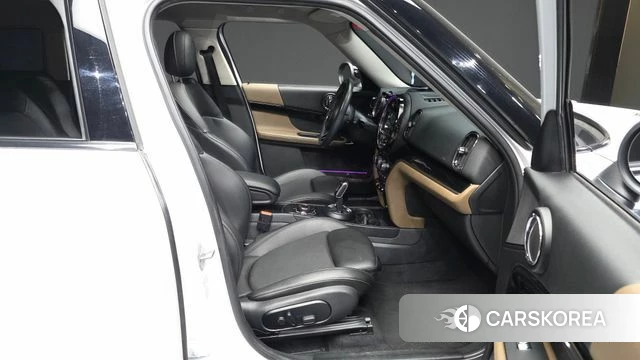 Mini Cooper D Countryman 2019 Белый из Кореи, фото 2
