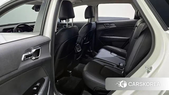 Kia Sportage 5th Generation 2022 Белый из Кореи, фото 2