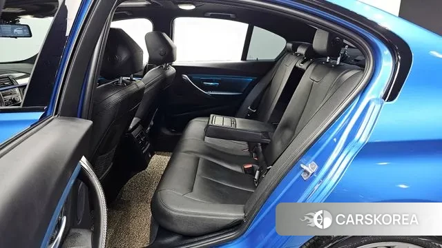 BMW 3 Series (F30) 2018 Синий из Кореи, фото 2