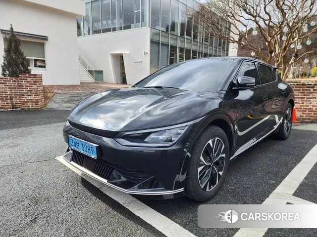 Kia EV6 2022 Черный из Кореи, фото 2