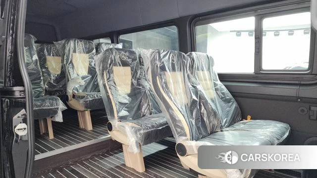 Mercedes-Benz Sprinter 2025 Черный из Кореи, фото 2