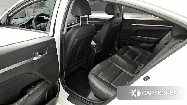 Hyundai The New Avante AD 2019 Белый из Кореи, фото 2